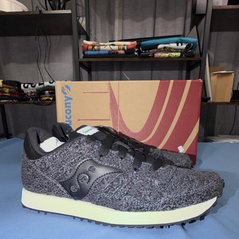 Saucony DXN Trainer BLK NOIR Knit Gray Black Sneakers S60359-1 Womens 6.5